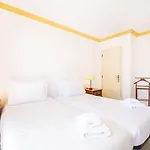 Redonda Villa